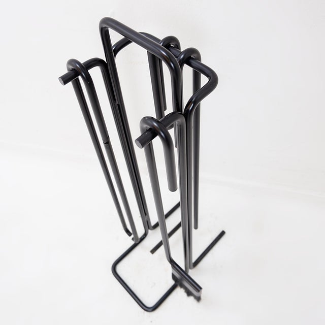 1970s Minimalist Black Metal Fire Set Mace-Line attributed to Ann Maes, 1970s, Set of 5 For Sale - Image 5 of 13