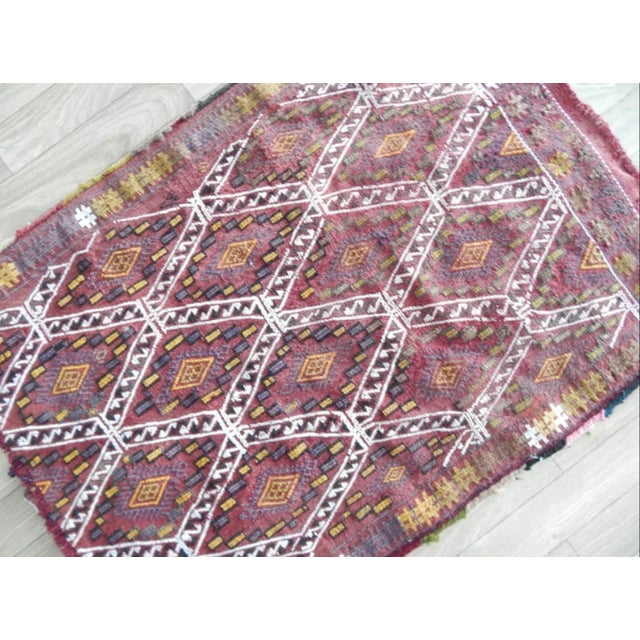 Vintage Zig Zag Turkish Cicim Kilim Rug 1′12″ × 2′7″ For Sale - Image 4 of 8