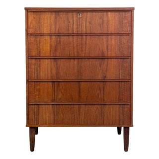 Vintage Danish 5-Drawer Dresser For Sale