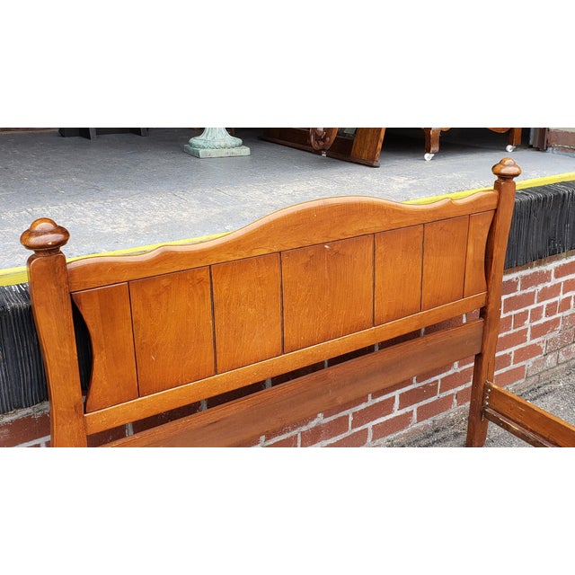 Vintage 1950s Rock Maple Virginia House Furniture Full Double Covered