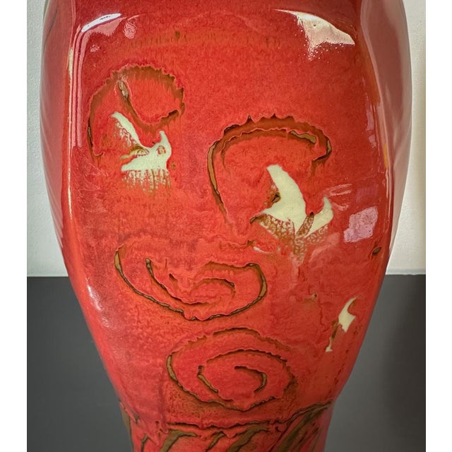 Vintage Red Glazed Vase by David Frith, 1980s For Sale - Image 6 of 11