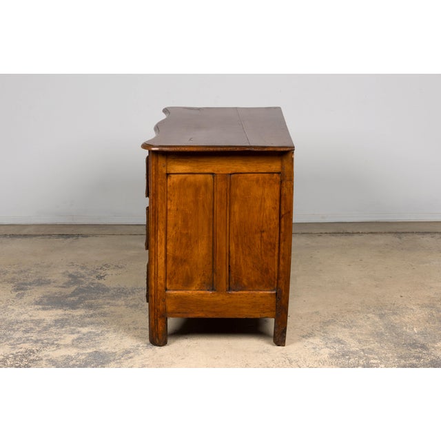 18th Century French Régence Walnut Chest of Drawers With Brass Pulls, Lyon For Sale - Image 11 of 18