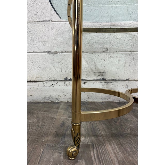 Mid 20th Century Vintage Hollywood Regency Brass and Glass End Table Side Table Lamp Table For Sale - Image 5 of 12