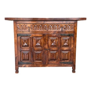 20th Century Spanish Carved Walnut Tuscan Credenza or Buffet With One-Drawer For Sale