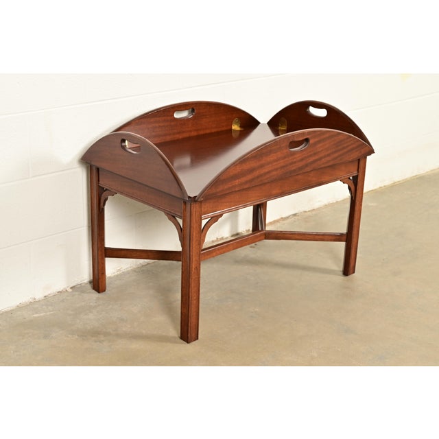Henkel Harris Georgian Carved Mahogany Butler's Coffee Table For Sale - Image 9 of 16