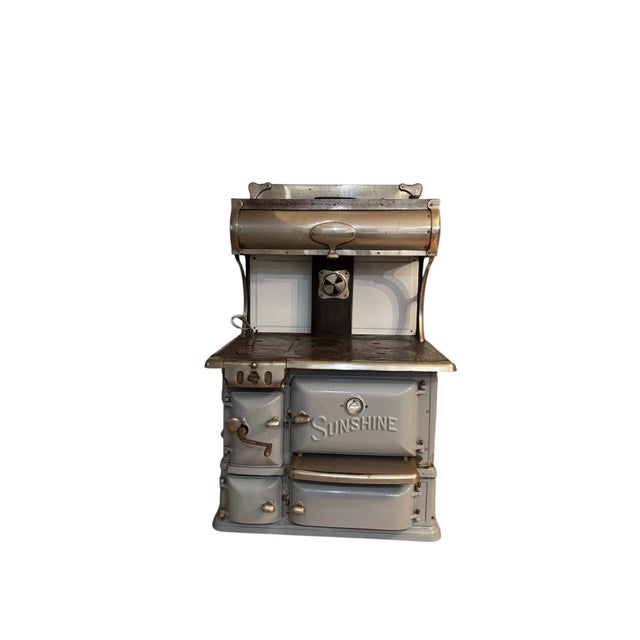 1923 Reading Stove Works Sunshine Cabinet No. 83-20 Blue-Gray Enamel Antique Range For Sale In Pittsburgh - Image 6 of 10