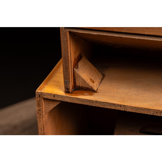 Brown Vintage Phillip Morris Wooden Point-of-Sale Countertop Display For Sale - Image 8 of 9