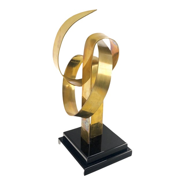 Van Teal Mid-Century Modern Brass Ribbon Abstract Sculpture on Black Square Base For Sale