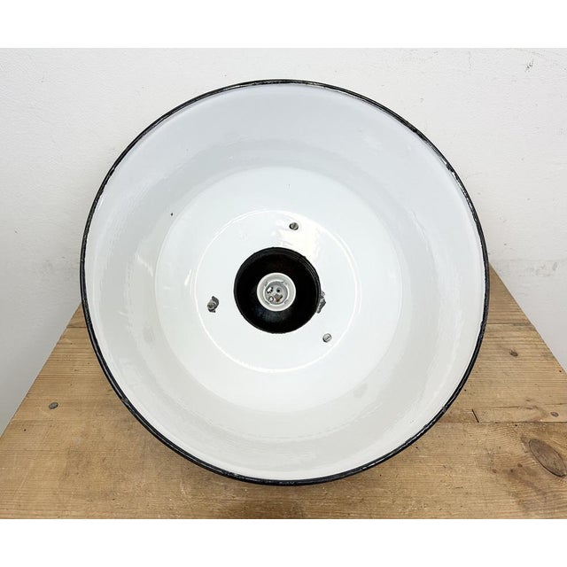 Industrial White Enamel and Cast Iron Pendant Light, 1960s For Sale - Image 16 of 17