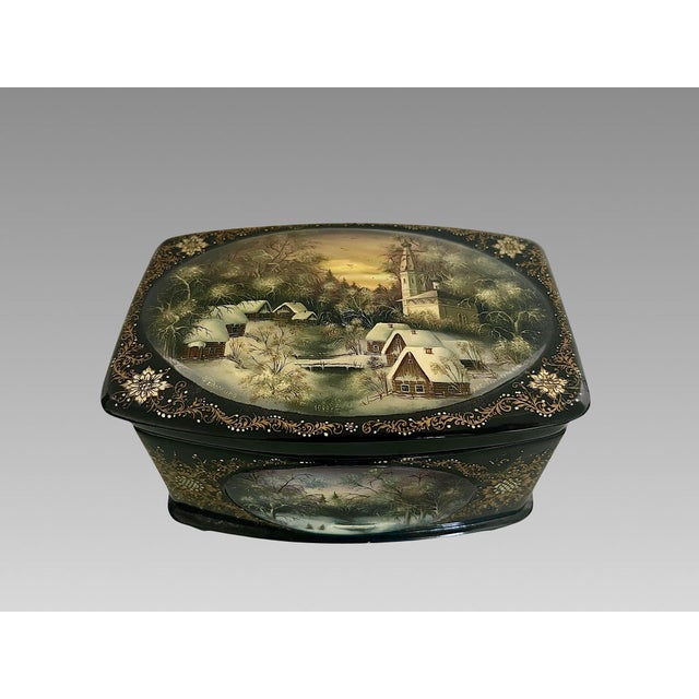 1990s Vintage Russian Black Lacquer Fedoskino Box, Mother of Pearl Sunset, Winter Snow, Artist Signed & Dated For Sale - Image 5 of 13