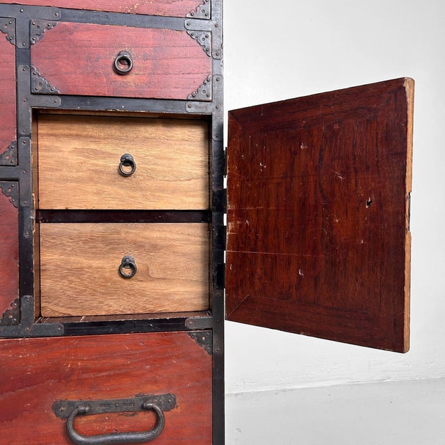Antique Japanese Tansu Storage Cabinet with Secret Compartment, 1900s For Sale - Image 5 of 16