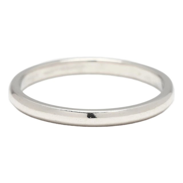 Platinum Band Ring, Stackable, Wedding Band, Ring Size 5.75 For Sale