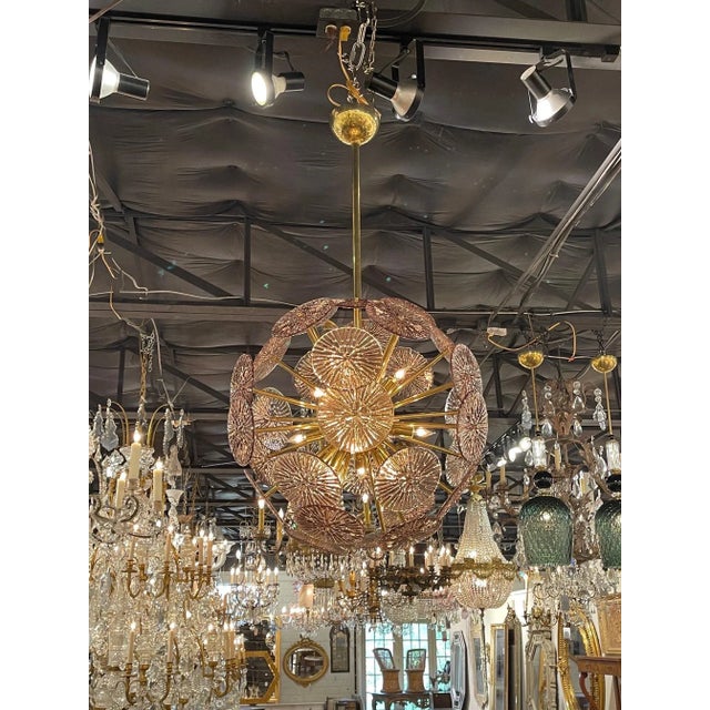 Italian Pink Murano Glass & Brass Disc Form Sputnik Sphere Chandelier For Sale - Image 3 of 8