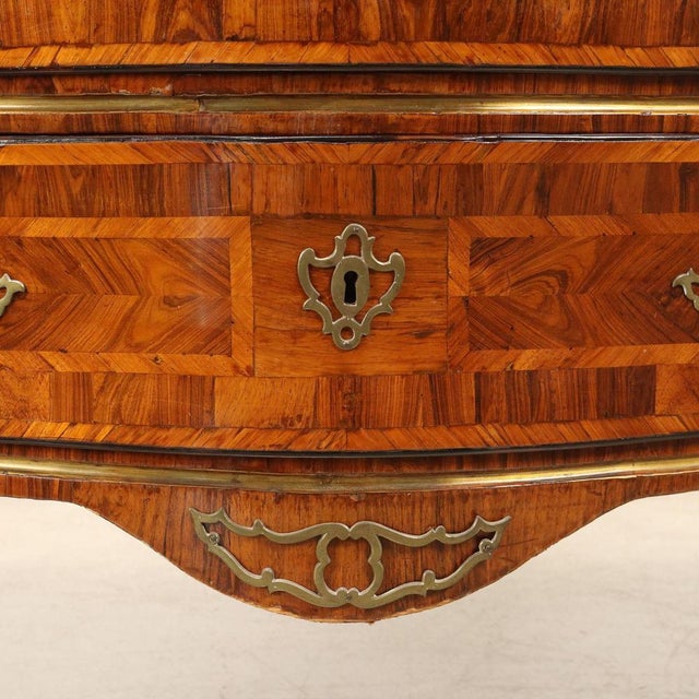 Wood Baroque Chest of Drawers in Fir For Sale - Image 7 of 13