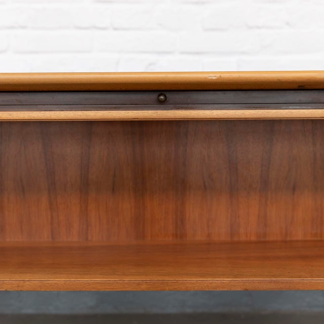 Large Mid-Century Modern Desk in Walnut Veneer and Brass, 1950s For Sale - Image 9 of 12