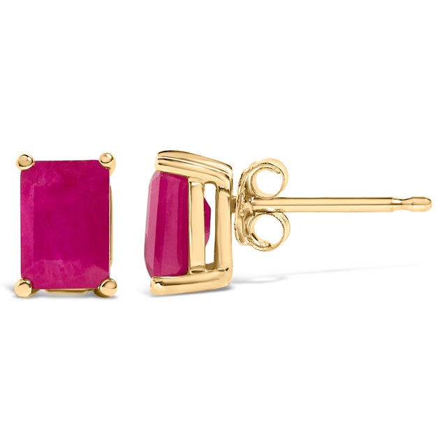 Contemporary 14K Yellow Gold 6x4MM Emerald Shaped Ruby Solitaire Stud Earrings For Sale - Image 3 of 5