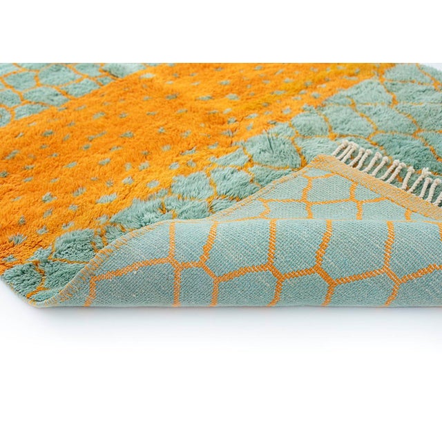 2020s Premium Hand-Knotted Moroccan Wool Rug | 7'5" X 5'2" | One of a Kind For Sale - Image 5 of 8