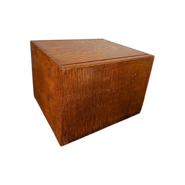 1940s Vintage Macey Library Card Catalog – Four Drawer Wood Cabinet With Brass Hardware For Sale - Image 5 of 13