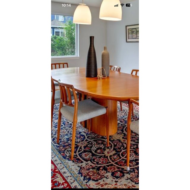 Mid Century Modern Danish Dining Set by Skovby for Table and Niles Moller for Chairs 2 Model 66 and 4 Model 83 For Sale - Image 6 of 7