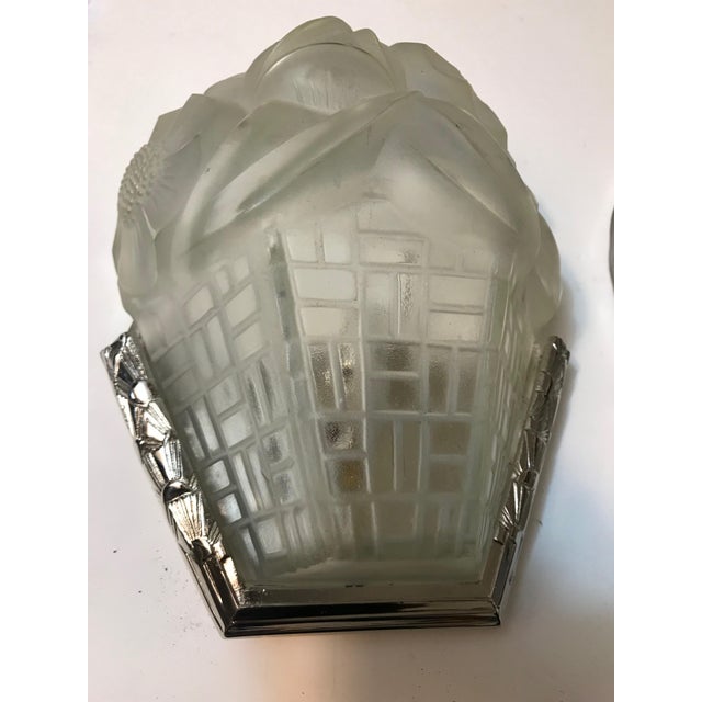 French Art Deco Wall Sconces Signed by Degue - a Pair For Sale In New York - Image 6 of 11