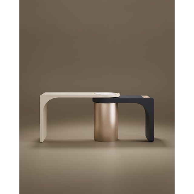 Florida Console Table by Porus Studio, in New conditions. Designed from 2000 Signed by Maker
