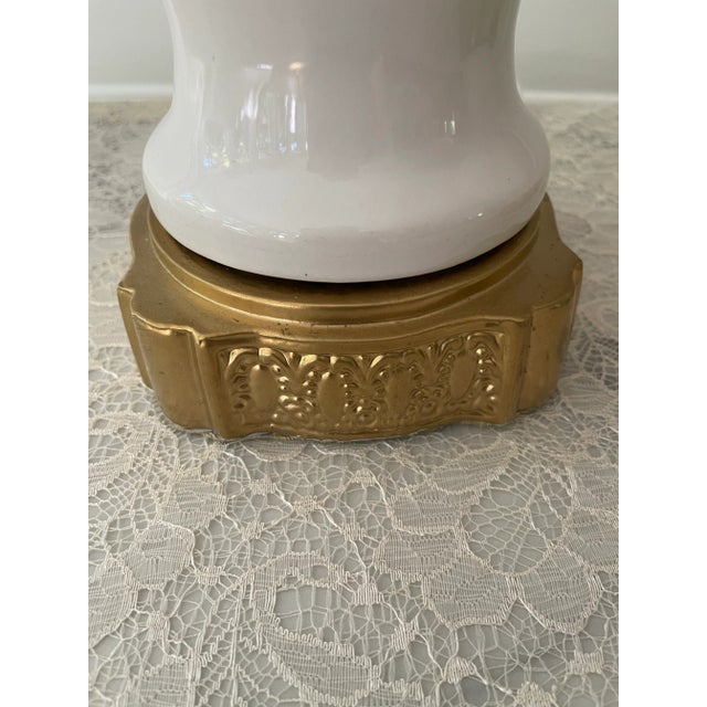 Pair of 1950s Floral Cottage Lamps For Sale In New York - Image 6 of 9