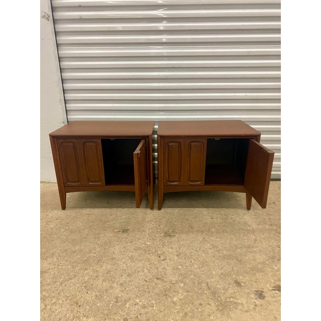 1960s Broyhill Emphasis Style Mid Century 2-Door Nightstands, A Pair For Sale - Image 9 of 12