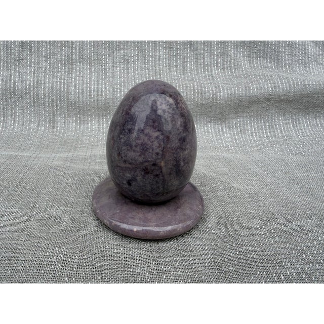 Vintage Purple Hand Carved Alabaster Egg and Stand Italy For Sale - Image 14 of 16