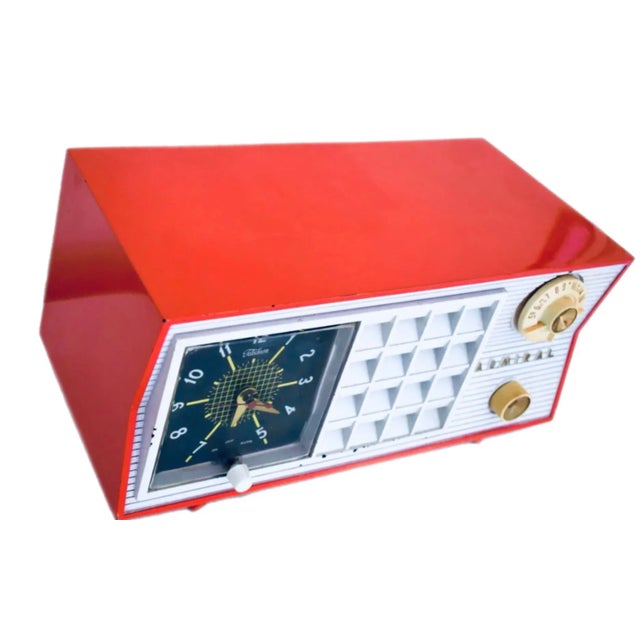 50s Coral Pink White Admiral Bakelite Am Vacuum Tube Alarm Clock Radio