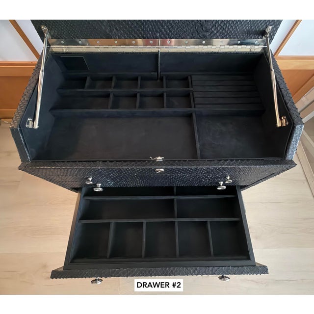 Elisabeth Weinstock Large Black Bespoke Snakeskin 4-Drawer Luxury Jewelry Chest / Case - Rare For Sale - Image 12 of 16