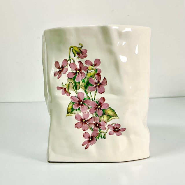 1980s Vintage Boho Chic Hollywood Regency Trompe L’Oeil Paper Bag Vase. For Sale - Image 12 of 15