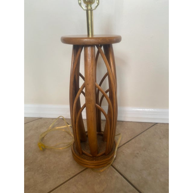 1980s Vintage Boho Coastal Brown Bent Wood Bamboo Rattan Table Lamp For Sale - Image 5 of 8