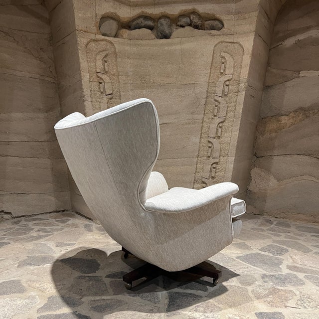 1962 Sublime G Plan 6250 James Bond Tilt and Swivel Armchair Restored For Sale - Image 9 of 12