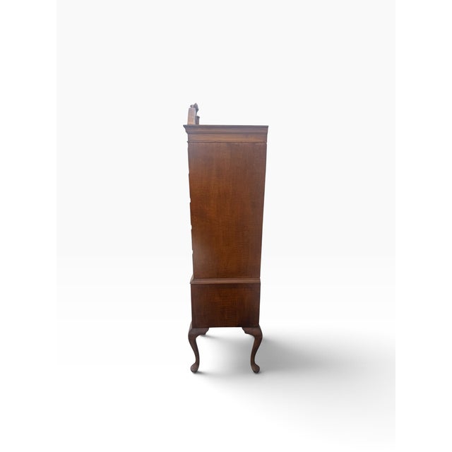 Chippendale Vintage Colonial Revival Figured Maple Chippendale-Style Highboy Chest For Sale - Image 3 of 15