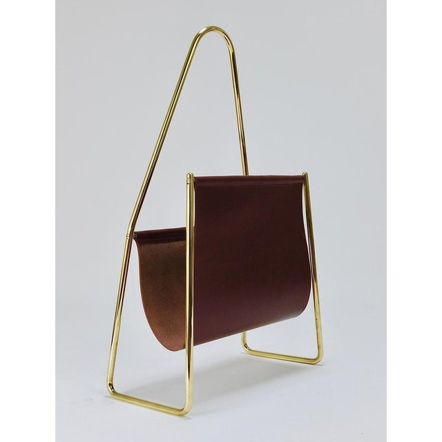 Metal Mid-Century Magazine Rack in Brass and Brown Leather attributed to Carl Auböck, Austria, 1950s For Sale - Image 7 of 18