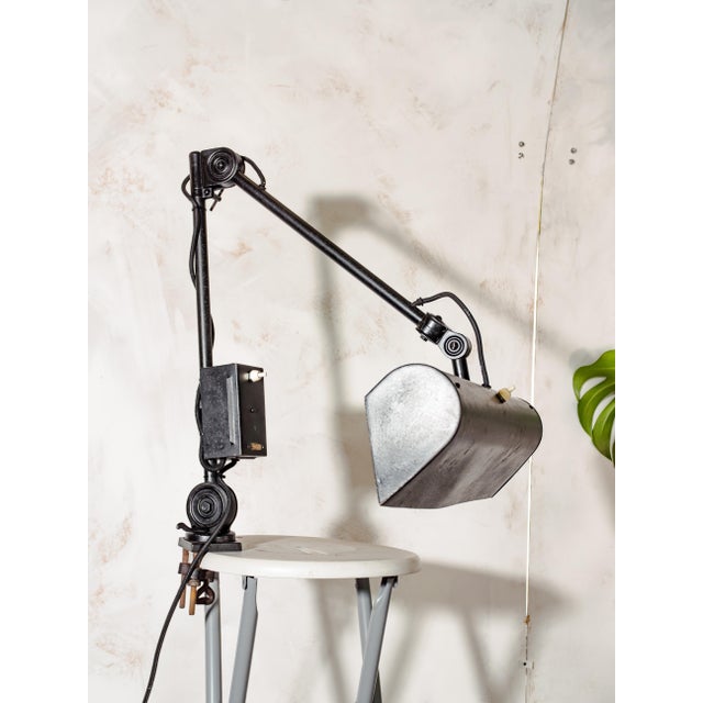 Vintage Bauhaus Bankers Lamp with Adjustable Arm Clamp from Hala, 1930s For Sale - Image 9 of 17
