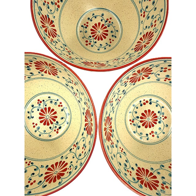 Asian Modern Bat Trang Vietnamese Pho Bowls or Ramen Bowls Hand Painted With Floral and Vine Pattern - Set of 4 For Sale - Image 4 of 9