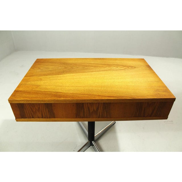 Turntable, Former Czechoslovakia, 1970s For Sale - Image 11 of 13