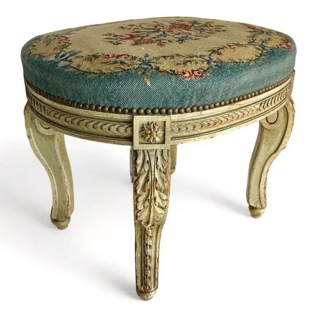 19th Century Louis XV Lacquered Wooden Stool For Sale - Image 3 of 9