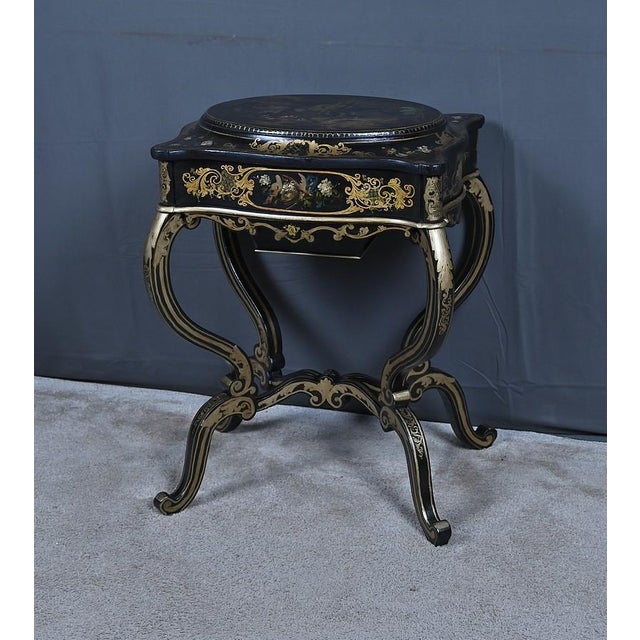 Napoleon III Painted Wooden Worktable, Mid-19th Century For Sale - Image 3 of 18