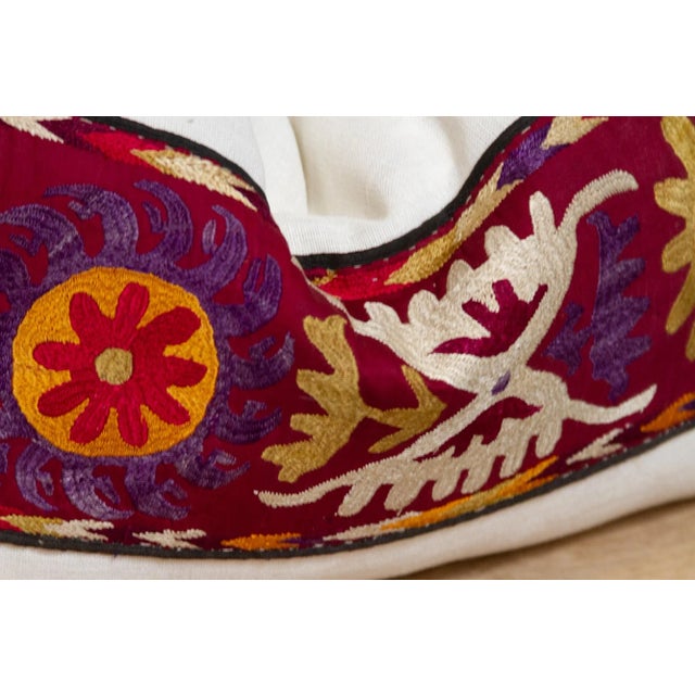 19th Century Bisan Antique Uzbek Suzani Linen Pillow For Sale - Image 5 of 7