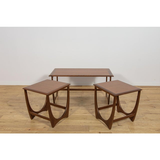 Victor Wilkins Mid-Century Nesting Tables by Victor Wilkins for G-Plan, United Kingdom, 1960s, Set of 3 For Sale - Image 4 of 18
