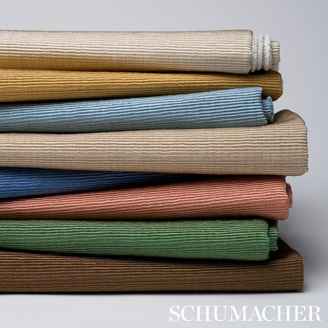 Traditional Sample - Schumacher Eisenhower Faille Fabric In Gold For Sale - Image 3 of 4