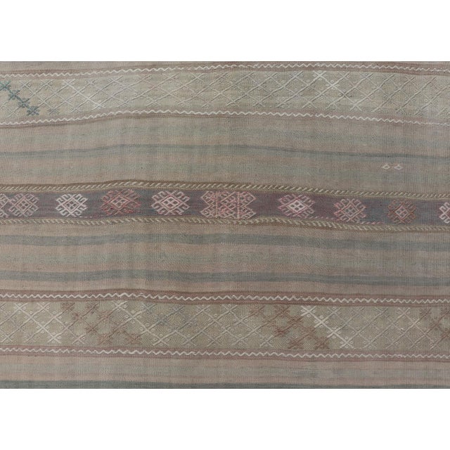 Flat-Weave Turkish Kilim With Embroideries in Earthy Tones and Hints of Pink 5'8" X 10'8" For Sale - Image 10 of 12