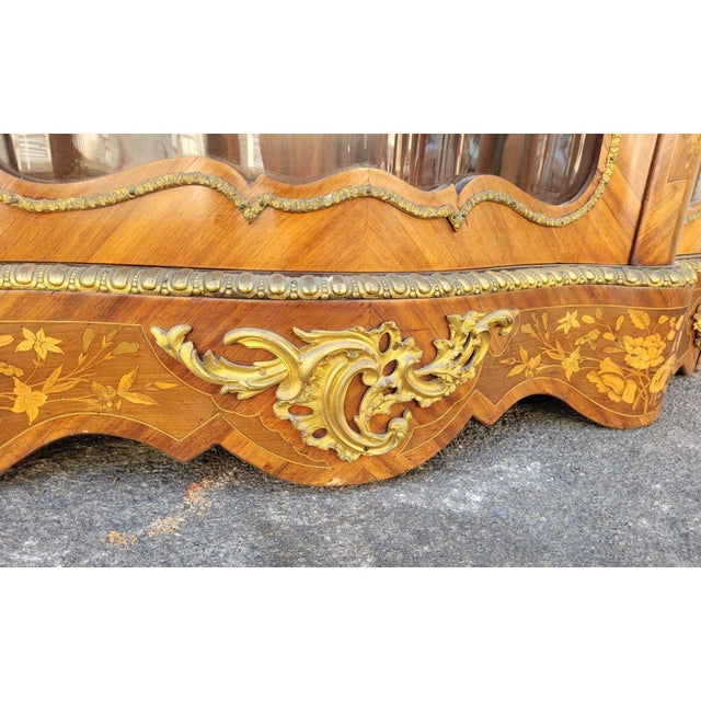Brown 19th Century Napoleon III Marquetry and Bronze Sideboard For Sale - Image 8 of 18