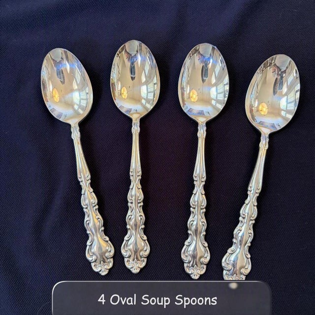 Metal Modern Baroque (Silverplate 1969) by Oneida Silver, Community, 77 Pieces & Chest, Service for 13 For Sale - Image 7 of 11