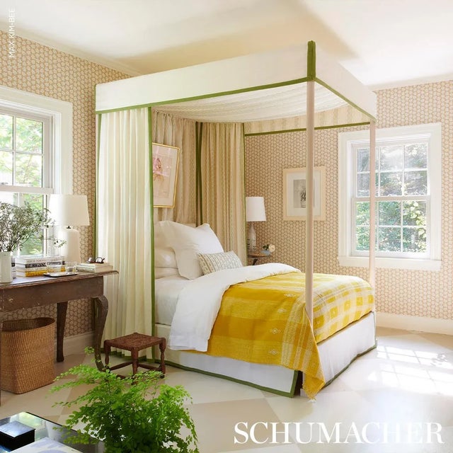 Not Yet Made - Made To Order SAMPLE - Schumacher X Rita Konig Margot Linen Sheer Fabric In Green For Sale - Image 5 of 5