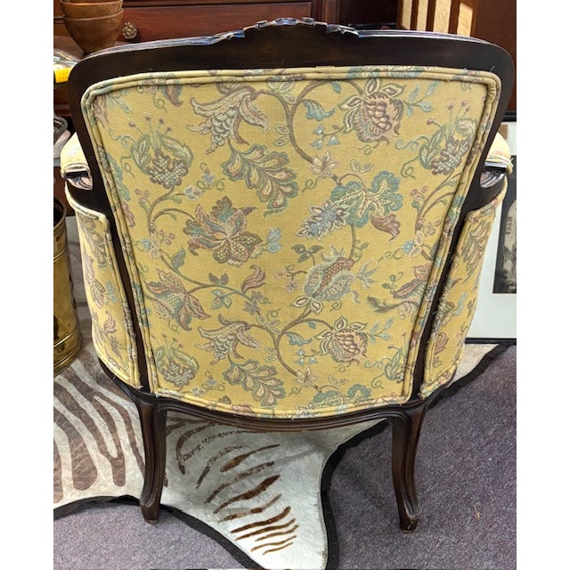 French Louis XV Bergere Chair in Floral Upholstery For Sale - Image 9 of 9