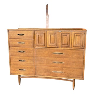 Mid Century Broyhill Sculptra Magna Chest For Sale