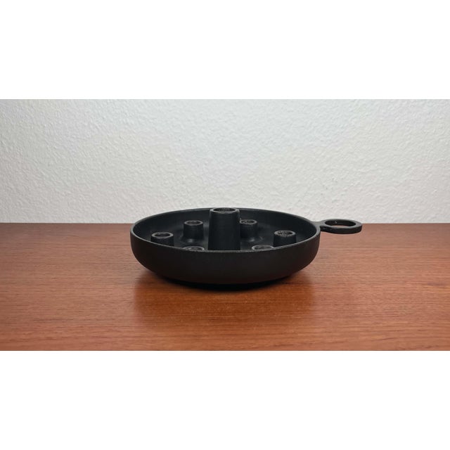 Mid-Century Modern Cast Iron Candleholder by Timo Sarpaneva for Rosenlew of Finland, 1960s For Sale - Image 6 of 18